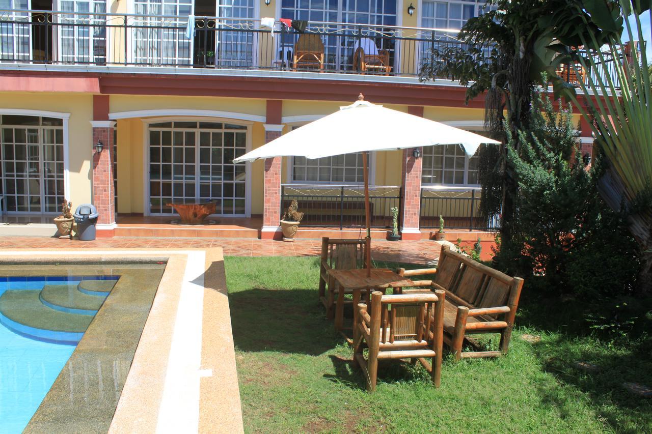 Casa Gialla Libaong Exteriér fotografie